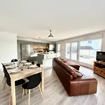 T4 Avec Grande Terrasse Et Parking Privé * Caen