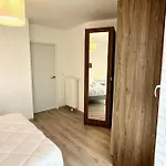 דירה T4 Avec Grande Terrasse Et Parking Prive קאין